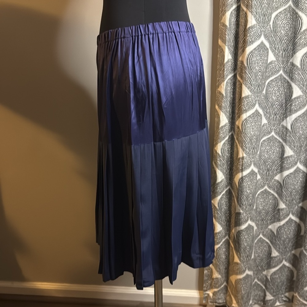 Vintage Drop Waist Navy Blue Pleated Skirt - Picture 4 of 7